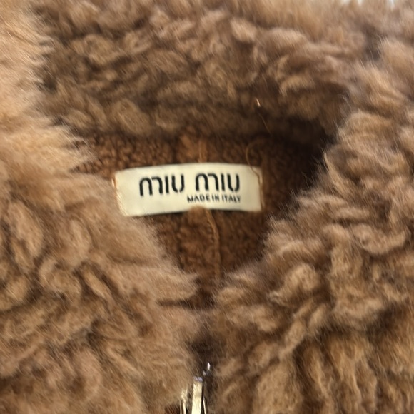 Miu Miu Tan Shearling Jacket - Picture 3 of 9